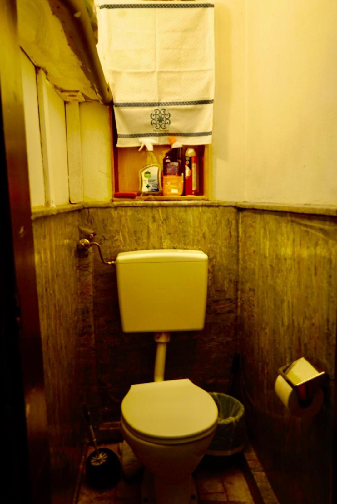 U6 Schoepfwerk Hostel 1 Wina Bagian luar foto