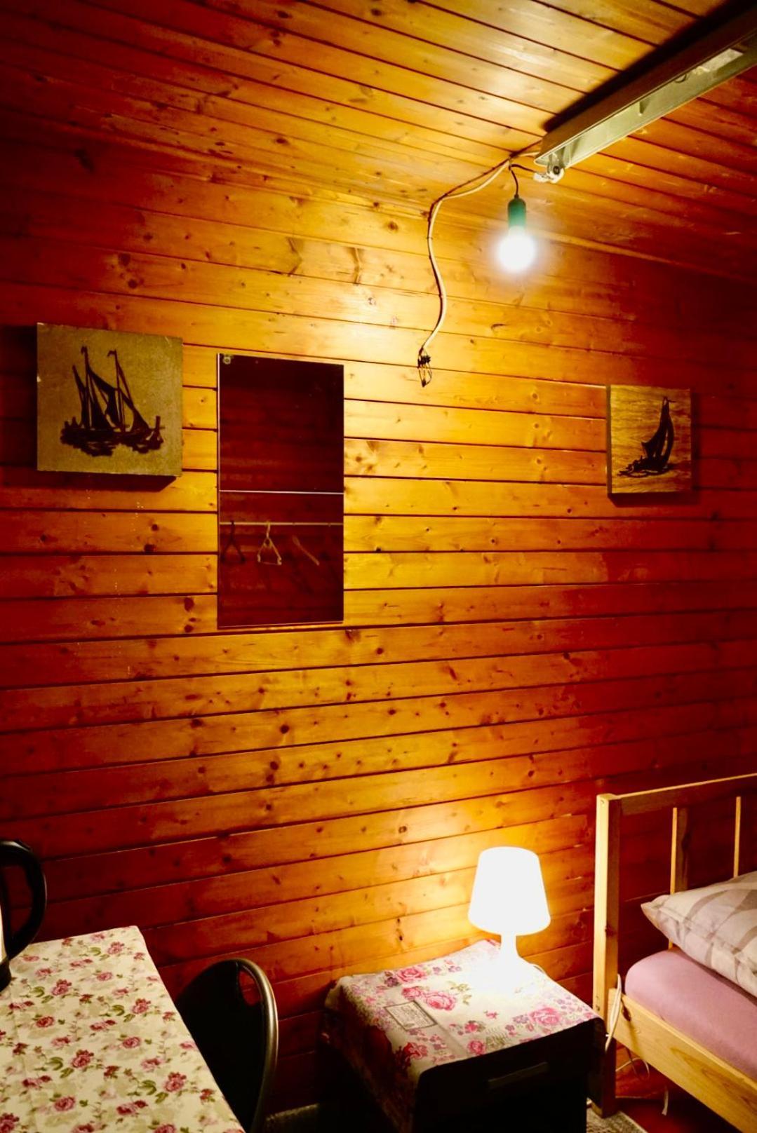 U6 Schoepfwerk Hostel 1 Wina Bagian luar foto